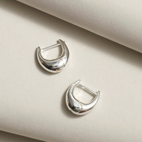 MADEWELL Demi-Fine Puffy Hoop Earrings $52.00 Sterling Silver np989 - Picture 2 of 5